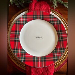 MIKASA set of 4 Tartan Plaid Bone China Dinner Plates